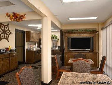 Super 8 By Wyndham Hattiesburg North מראה חיצוני תמונה